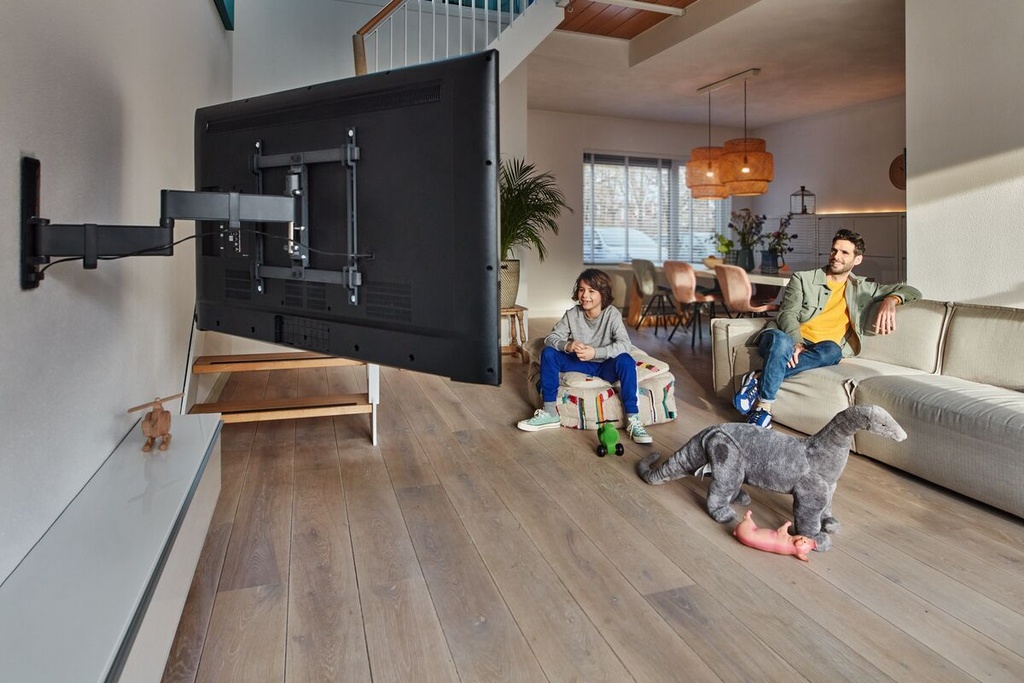 Vogels TVM3643 Turn TV Wall Mount 40-77'' Black