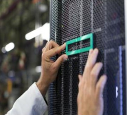 [804398-B21] HPE Smart Array E208e-p SR Gen10 SAS Controller (8 External Lanes)